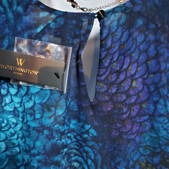 Worthington Blouse - Picture 6 of 8